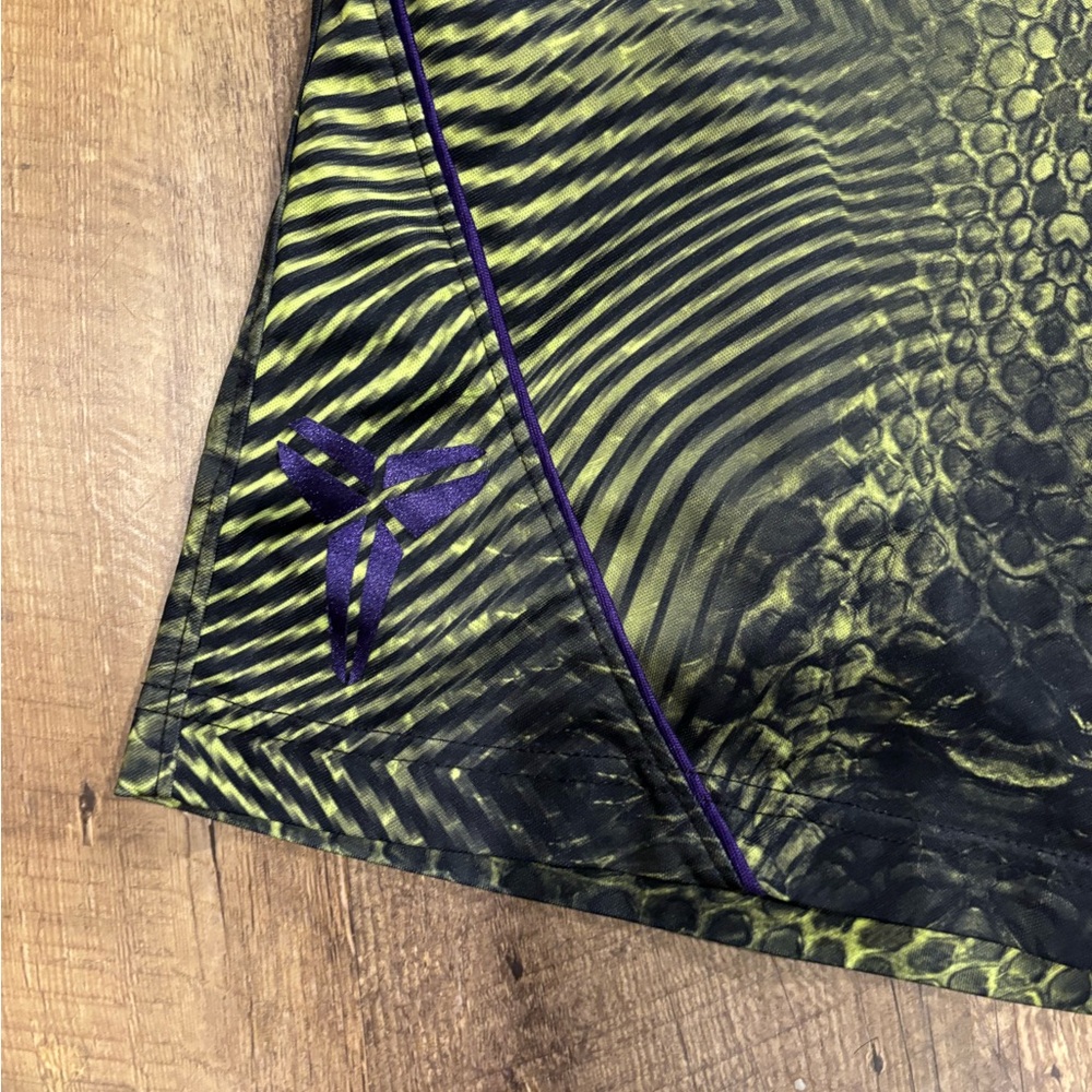 Nike Kobe Mamba masterpiece basketball shorts - Picture 6 of 7